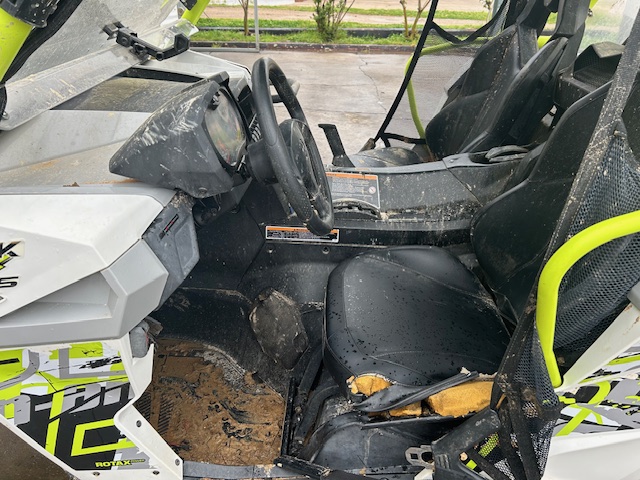 Seating area Seating area